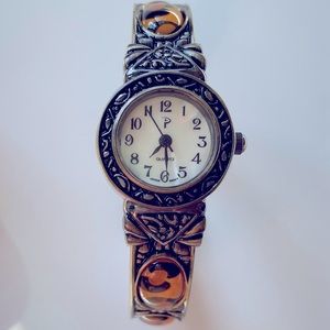 Vintage style watch